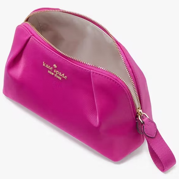 Kate Spade Chelsea Nylon Cosmetic Bag
Baja Rose
NWT - Picture 2 of 16